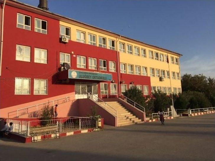 Uluğbey Ortaokulu Sil Baştan Yenilendi G4