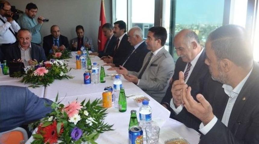 İl Protokolü Aşure Gününde Buluştu