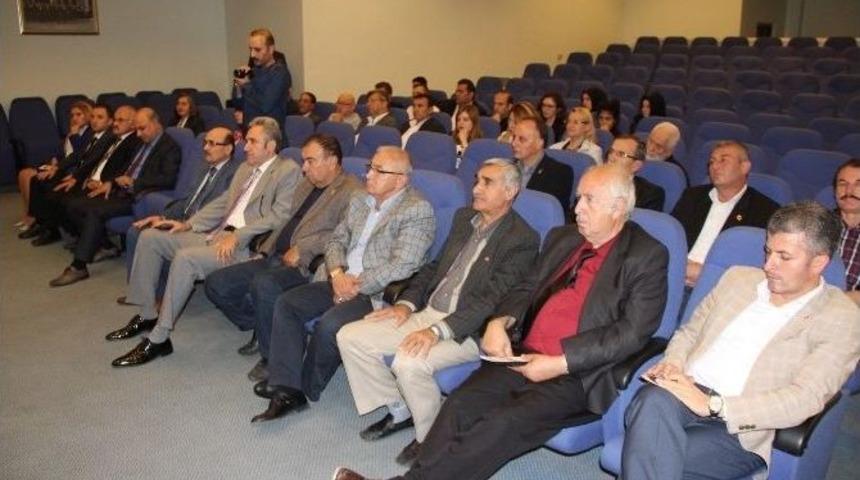 Adliyede Muhtarlara Arabuluculuk Semineri Verildi