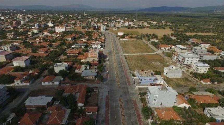 Akhisar Ring Yolu B&uuml;y&uuml;kşehirle Yenilendi