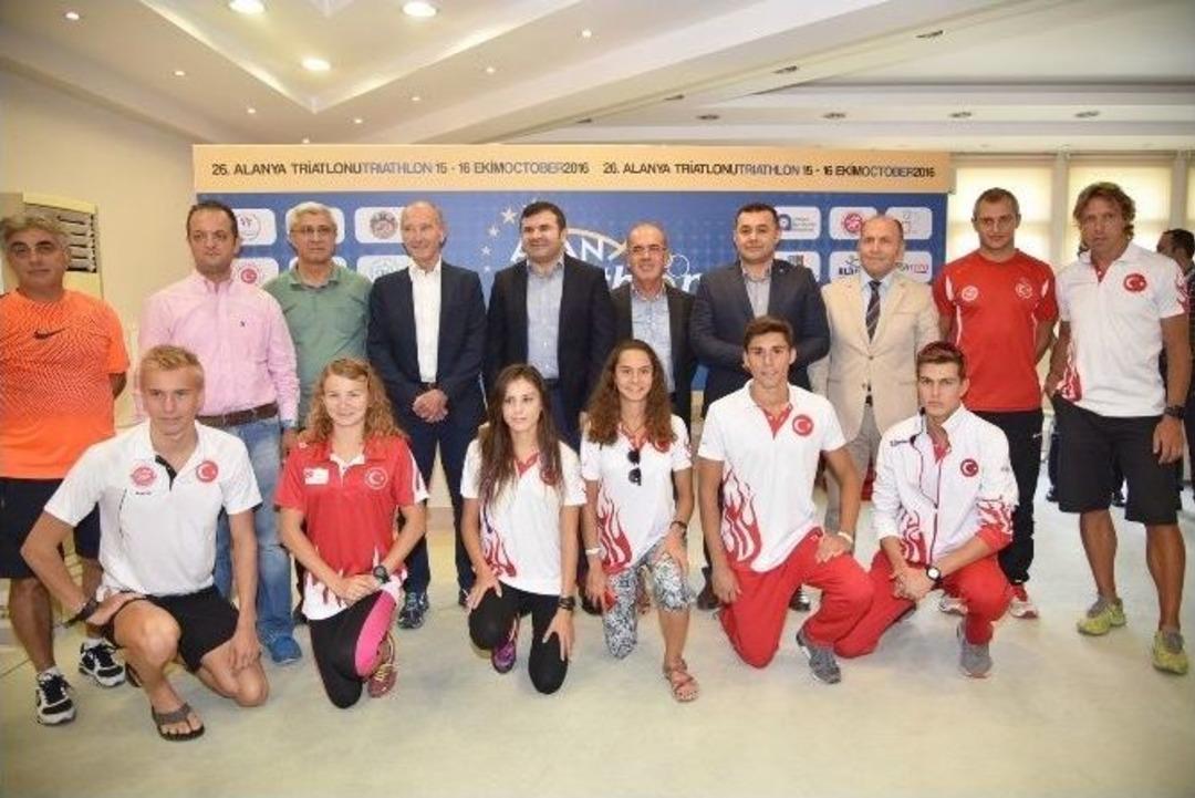 Alanya Etu Triatlon Avrupa Kupa Finali&rsquo;nin Basın Toplantısı Ger&ccedil;ekleştirildi
