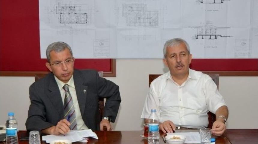 Kumluca&rsquo;da Orman Yangınında Evleri Yanan Vatandaşlara &ldquo;evini Yapana Yardım&rdquo; Modeli