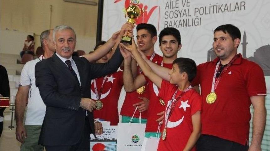 &Ccedil;hgm 8. Masa Tenisi T&uuml;rkiye Şampiyonası Sona Erdi