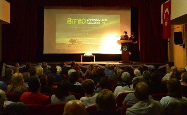 3. Bozcaada Uluslararası Ekolojik Belgesel Festivali Başladı