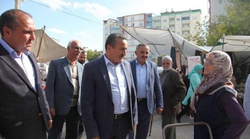 Başkan Tutal, Pazar Esnafıyla Buluştu