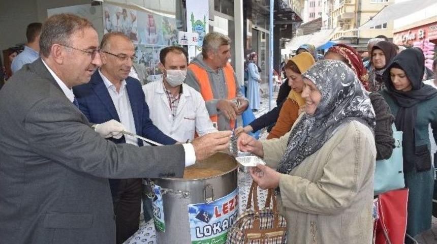 Belediye&rsquo;den 2 Bin Kişilik Aşure