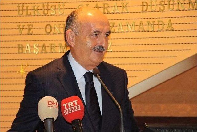 Bakan Müezzinoğlu, Deniz Ticaret Odası Meclis Toplantısı’na Katıldı