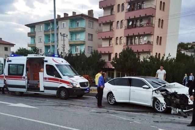 Sungurlu’da Trafik Kazası: 5 Yaralı