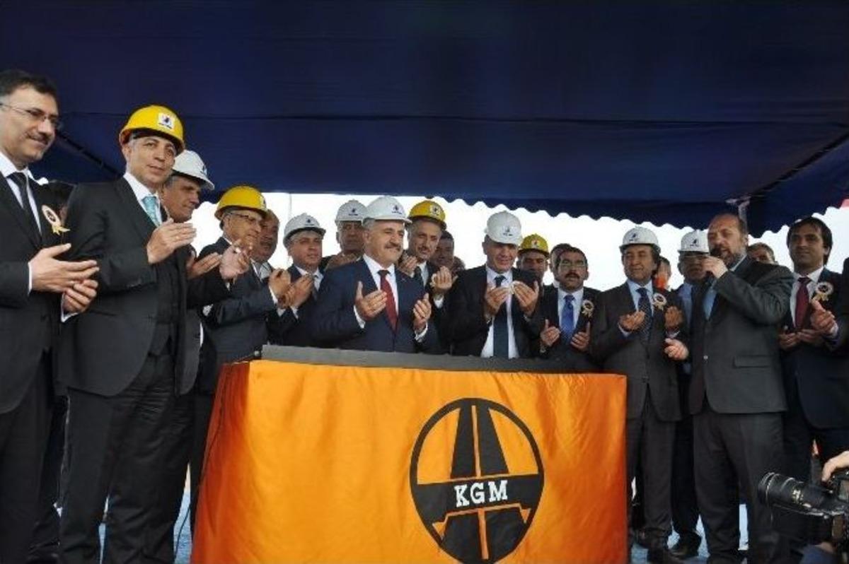 Bakan Arslan, Kars-digor-tuzluca B&ouml;l&uuml;nm&uuml;ş Yolunun Temelini Attı