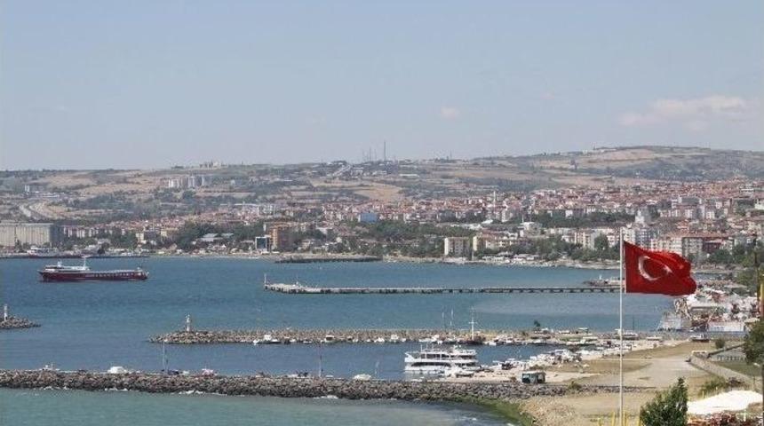 D&uuml;nyaca &Uuml;nl&uuml; Dergi A&ccedil;ıkladı: "&ccedil;alışmak Ve Yaşamak İ&ccedil;in 4. Şehir Tekirdağ"