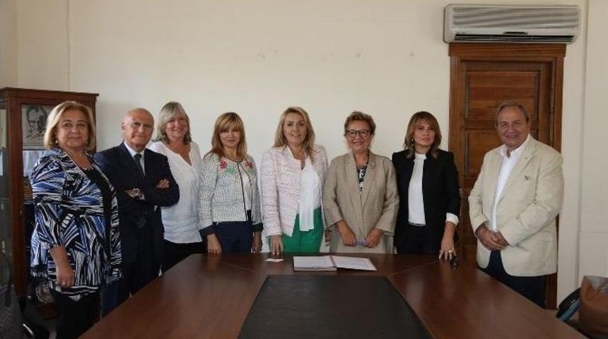 Urla Belediyesi İle Koruncuk Vakfı Arasında Protokol