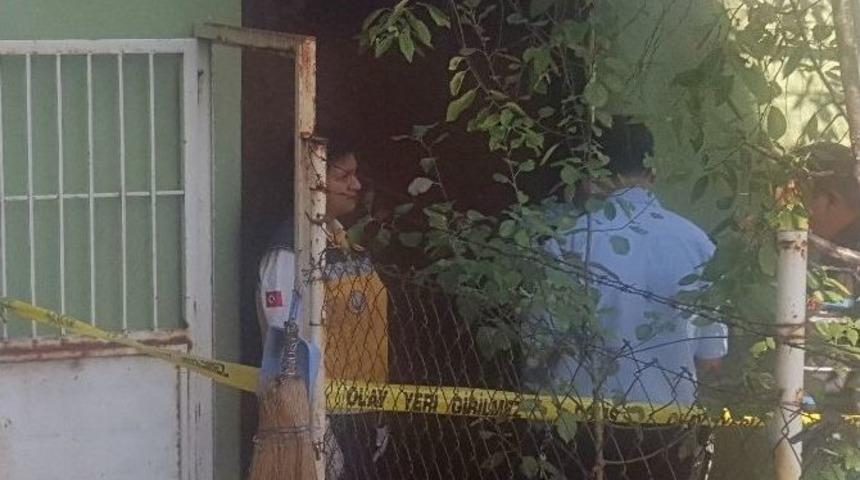 Evinin Bah&ccedil;esindeki Ardiyede &Ouml;l&uuml; Bulundu