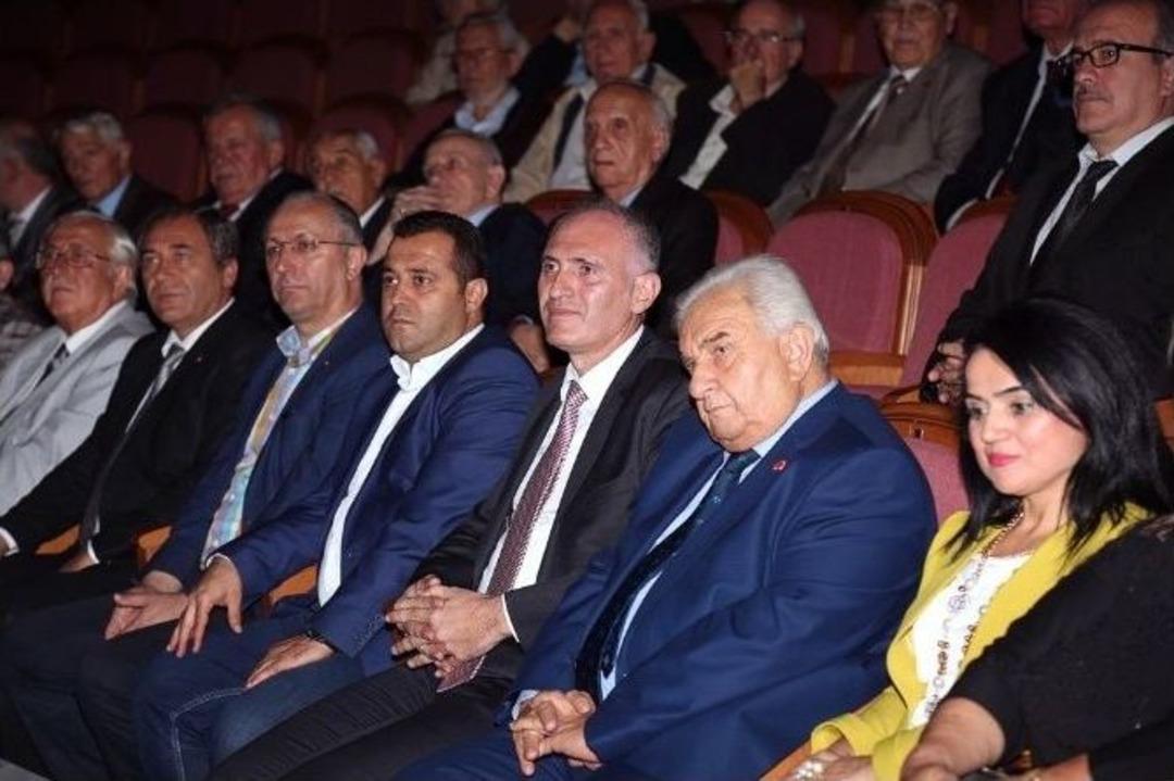 K&uuml;&ccedil;&uuml;k&ccedil;ekmece&rsquo;nin &Ccedil;ınarlarına Fasıl Ziyafeti