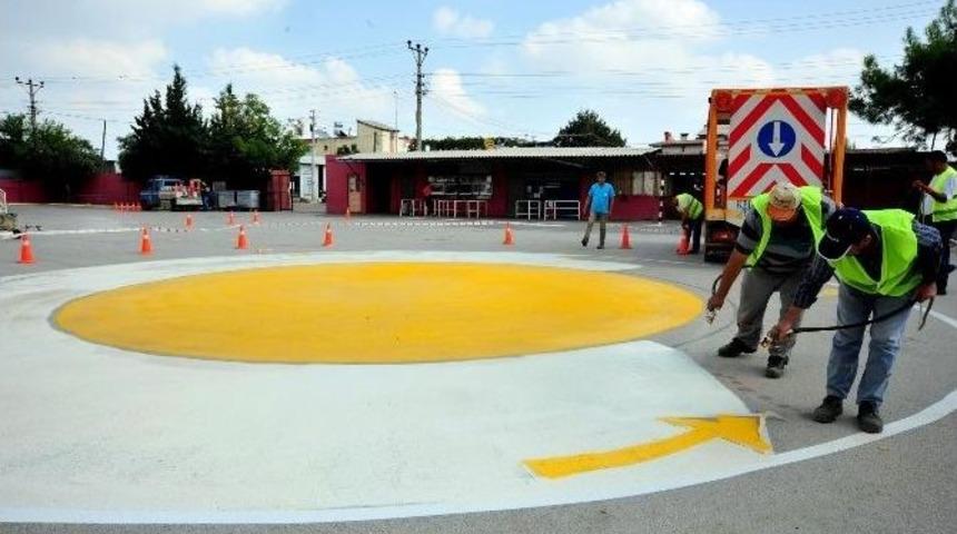 Kepez&rsquo;de Okul Bah&ccedil;eleri Renkleniyor