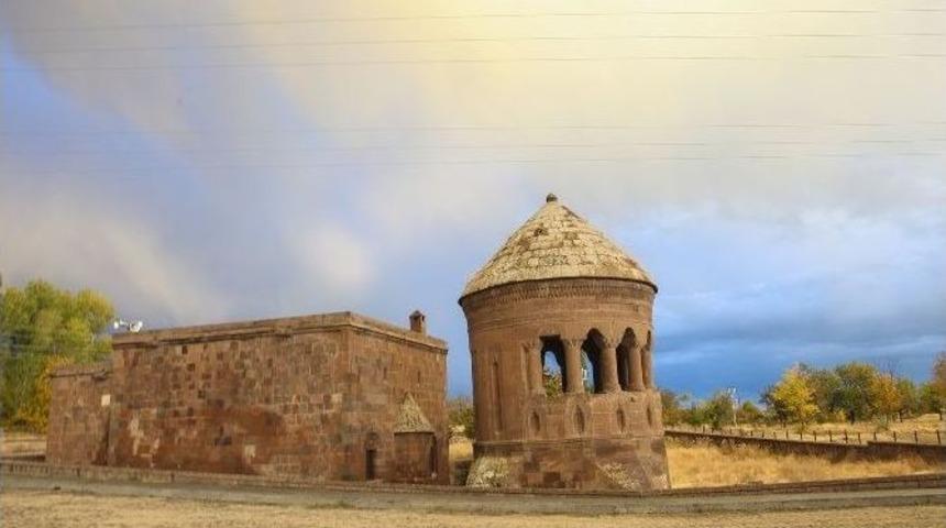 Tarihi Eserler Miniat&uuml;rkte Sergilenecek