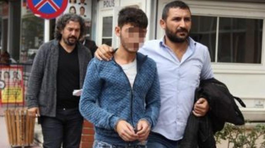 4 Kişiye Uyuşturucu Satan Gen&ccedil; Bonzai İle Yakalandı