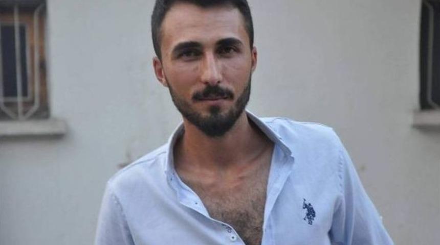 Uzman &Ccedil;avuş, Dedesinin Mezarının Başında Canına Kıydı