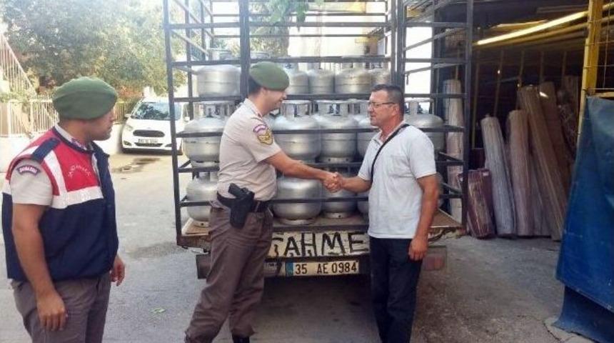 Başbakan&rsquo;ın İzmir Ziyareti &Ouml;ncesi Bir Kamyon T&uuml;p &Ccedil;alan Ş&uuml;pheliler Yakalandı
