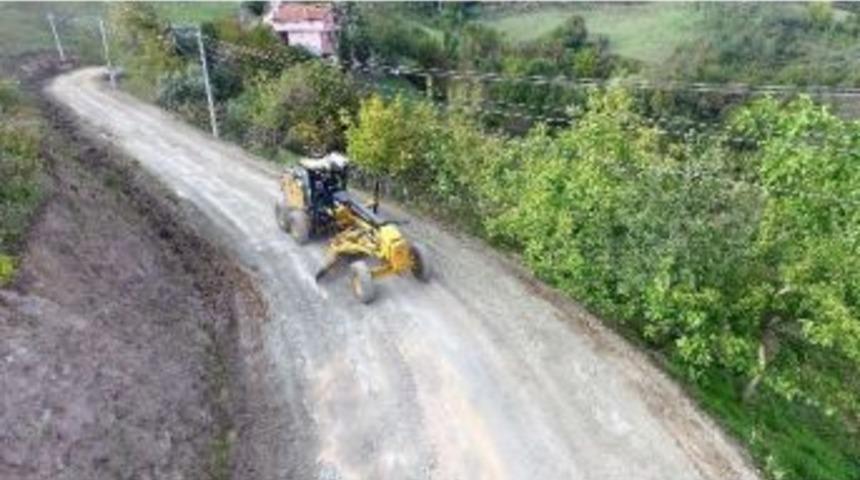 Başiskele&rsquo;de 2 Sokak Asfalta Hazırlanıyor