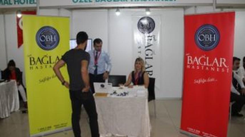 İstihdam Fuarında Standı Bulunan &Ouml;zel Bağlar Hastanesi Yoğun İlgi G&ouml;rd&uuml;