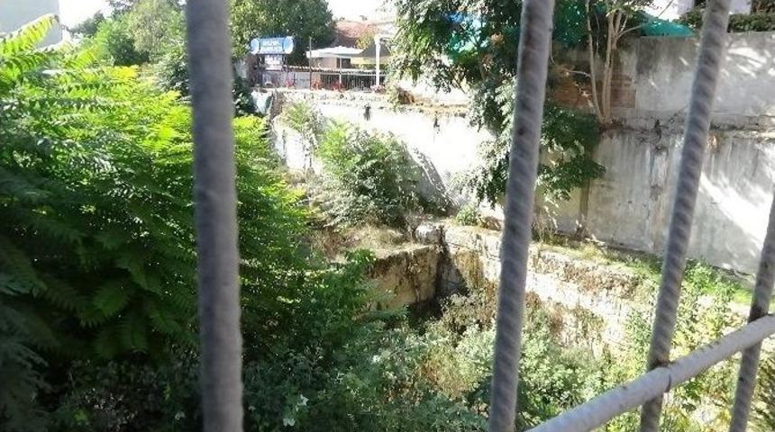 Edirne 2 Bin Yıllık Tarihine Sahip &Ccedil;ıkmıyor