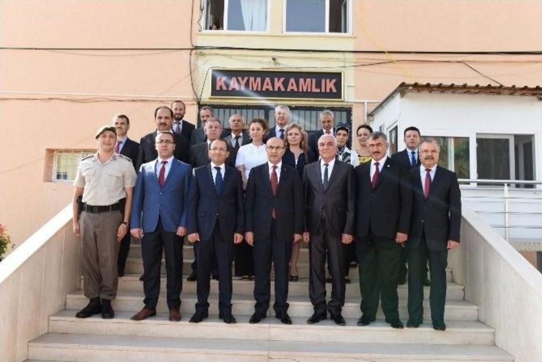 Vali Mahmut Demirtaş, Yumurtalık&rsquo;ta İncelemelerde Bulundu