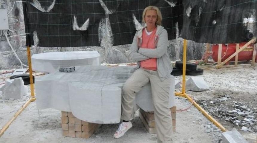 2. Bisanthe Taş Heykel Sempozyumu: &ldquo;s&uuml;leymanpaşa&rsquo;nın &Ccedil;i&ccedil;ekleri&rdquo;