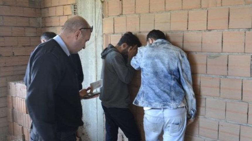 Metruk Binaya Uyuşturucu Baskını