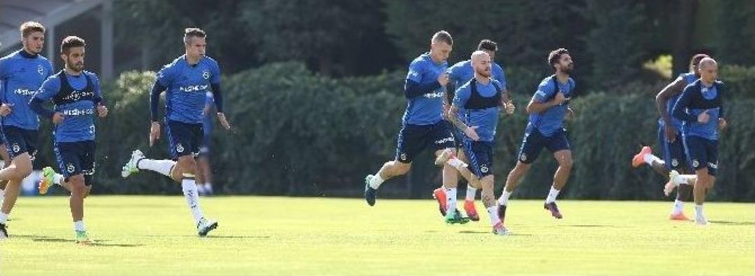 Fenerbah&ccedil;e, Alanyaspor Hazırlıklarını S&uuml;rd&uuml;r&uuml;yor