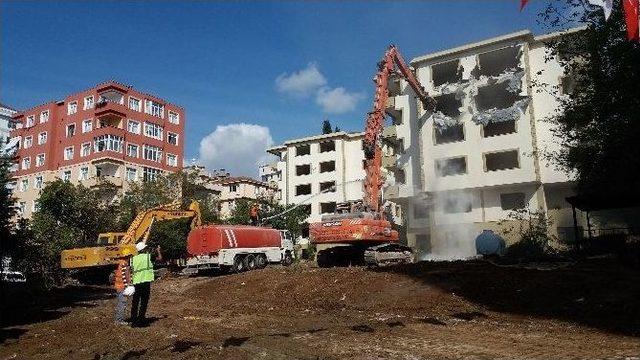 Kartal’daki Kentsel Dönüşüm Çalışmaları Devam Ediyor