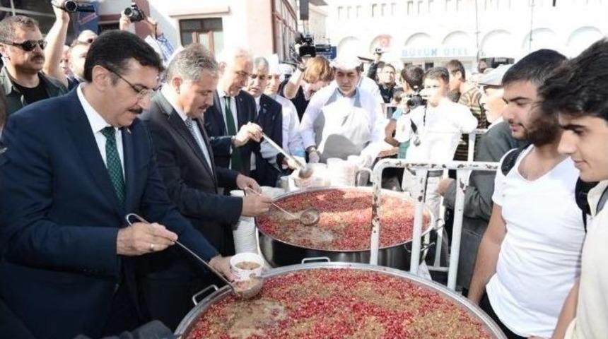 Gümrük Ve Ticaret Bakanı Bülent Tüfenkci: