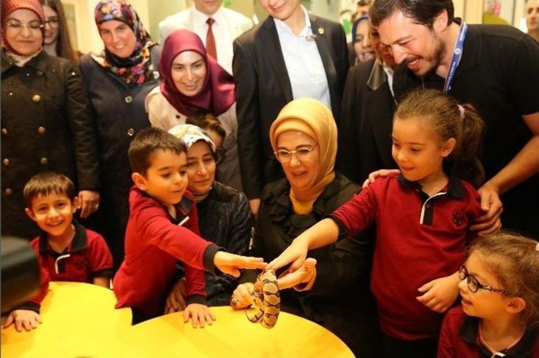 Emine Erdoğan, Sel&ccedil;uklu Kelebek Bah&ccedil;esini Gezdi
