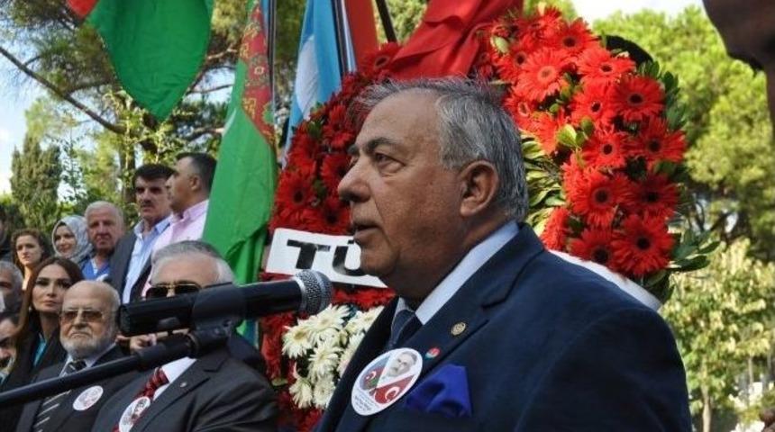 Prof. Dr. İbrahim &Ouml;ztek &Uuml;sk&uuml;dar &Uuml;niversitesi&rsquo;nde