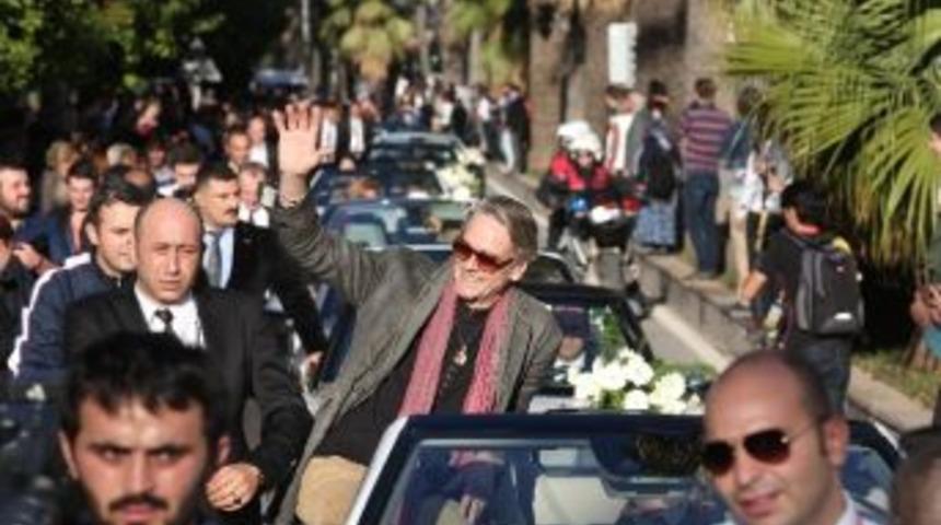 Antalya Film Festivali Korteji Yarın