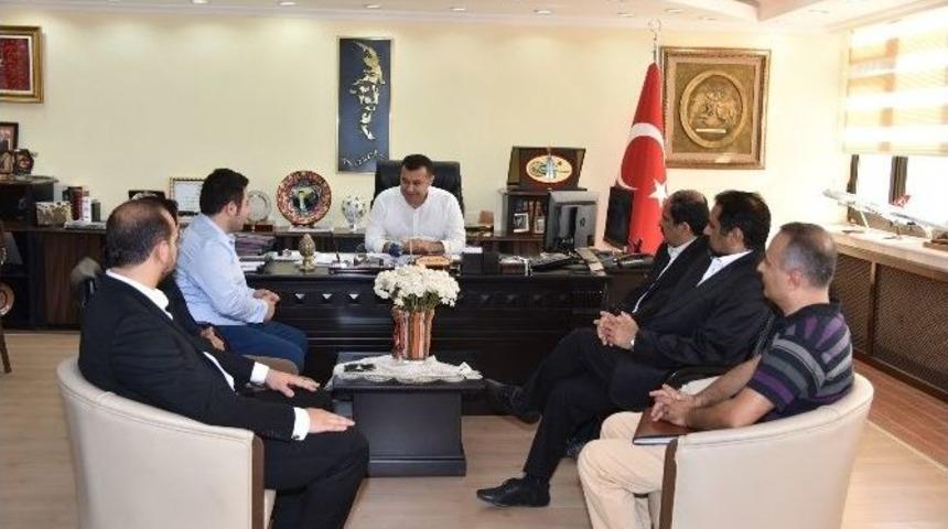 İranlı Heyet Başkan Y&uuml;cel&rsquo;i Ziyaret Etti