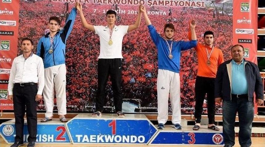 Sorgunlu Tekvandocu Konya&rsquo;dan G&uuml;m&uuml;ş Madalya İle D&ouml;nd&uuml;