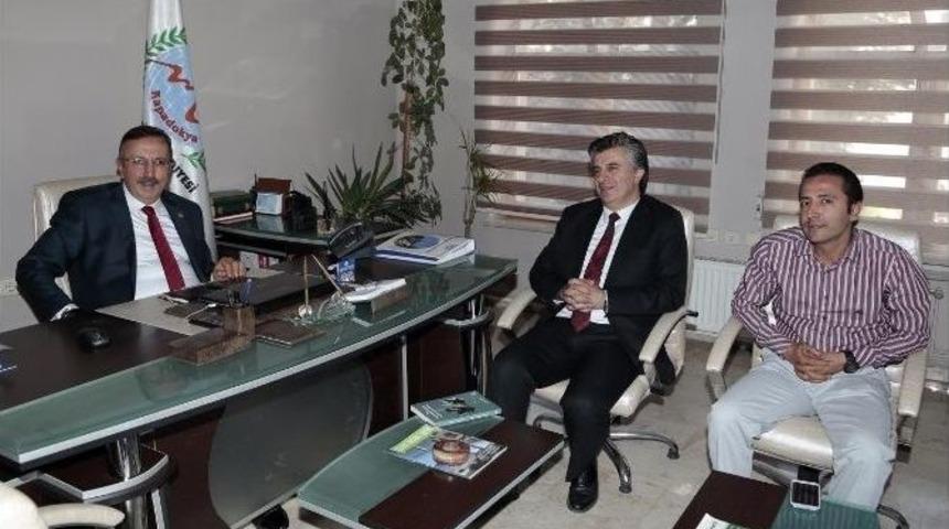 Tureb Başkanı Apalı, Nevşehir Belediye Başkan Vekili Se&ccedil;en&rsquo;i Ziyaret Etti