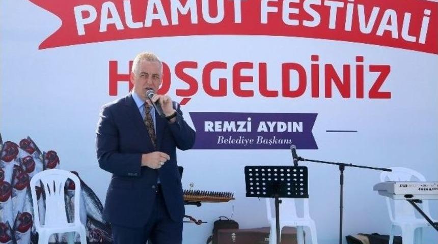 Ey&uuml;p&rsquo;te 2,5 Ton Palamut Dağıtıldı