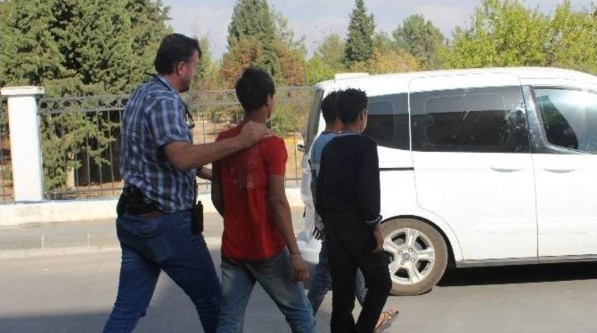 &Ccedil;ocuk Hırsızlar Yakalandı