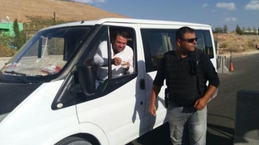 Uygulama Noktalarında Aşure Dağıtıldı