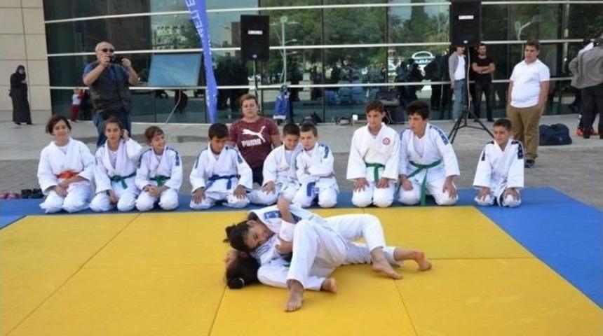 Biga&rsquo;da Amat&ouml;r Spor Haftası Etkinlikleri