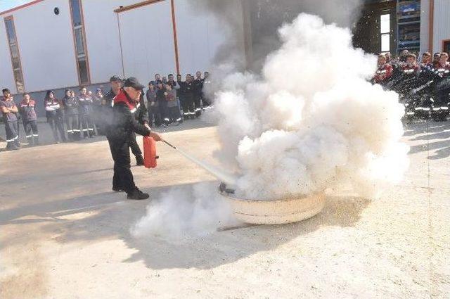 Bozüyük Belediyesi İtfaiyesinden Yangın Eğitimi