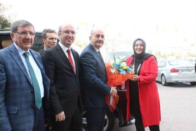 Bakan M&uuml;ezzinoğlu, Ak Parti Kocaeli İl Teşkilatını Ziyaret Etti 1