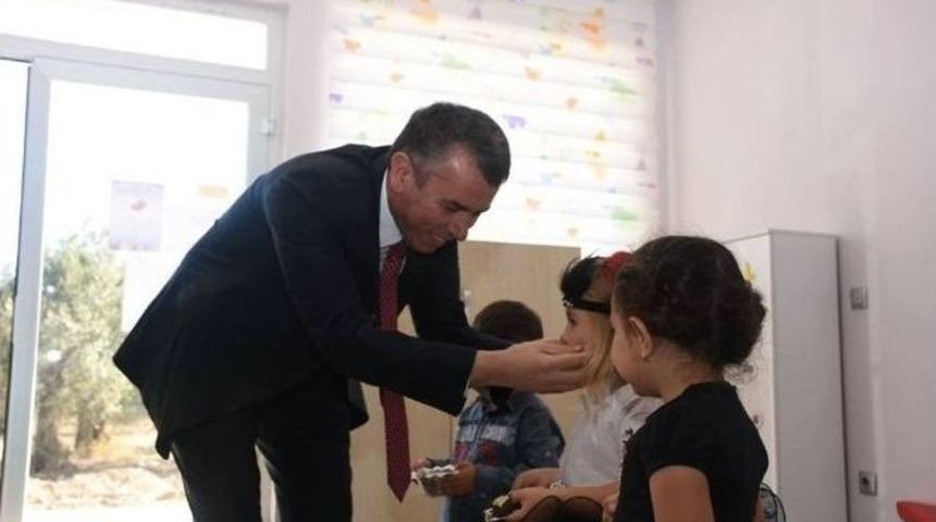 Hayırsever Zehra Baysal Tarafından Yapılan Okul Ziyaret Edildi