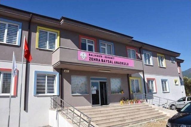 Hayırsever Zehra Baysal Tarafından Yapılan Okul Ziyaret Edildi 1