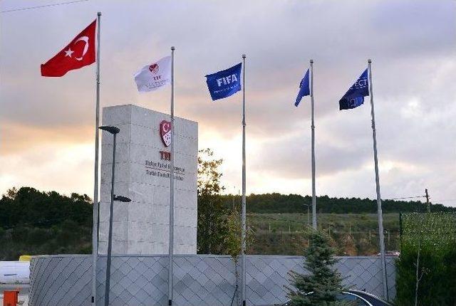 Yıldırım Demir&ouml;ren: &ldquo;yayın İhalesiyle 5 T&uuml;rk, 1 Yurt Dışı Firması İlgileniyor&rdquo; 1