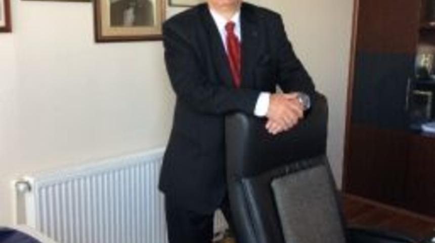 İzmir Barosunda Milliyet&ccedil;ilerin Adayı Avukat Sakızlı