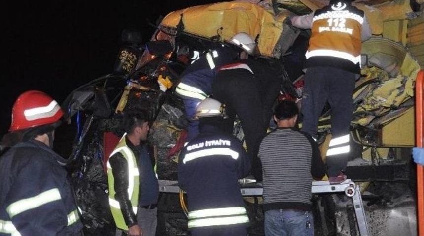 Bolu&rsquo;da Zincirleme Trafik Kazası; 1&rsquo;i Ağır 7 Yaralı