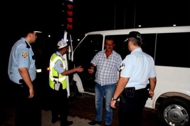 Sarıgöl’de 300 Polisle Genel Asayiş Ve Trafik Uygulaması Yapıldı