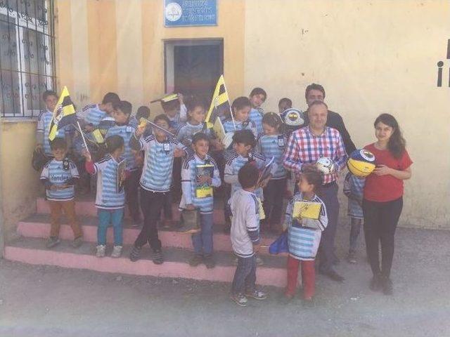 Fenerbahçe Spor Kulübü Gaziantep Şubesi, Öğrencileri Sevindirdi 2